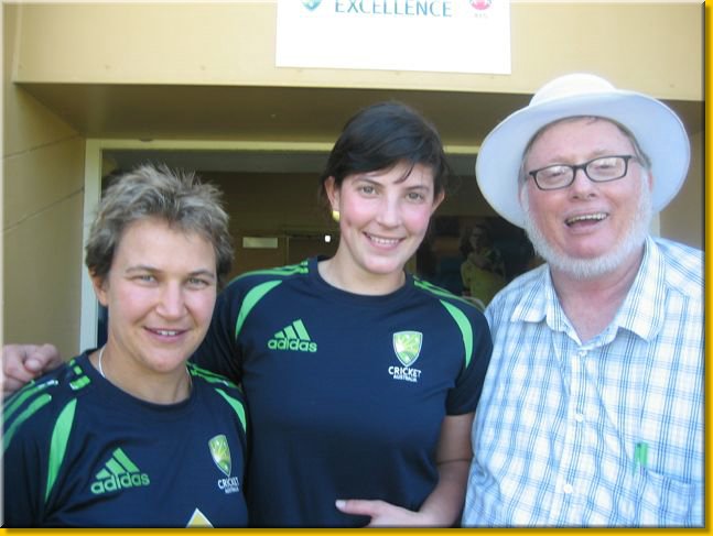 Cricket Mark girl cricketers 07.JPG