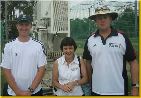 Cricket Wayne Spratford, Delma, Mark Portus 1006.JPG