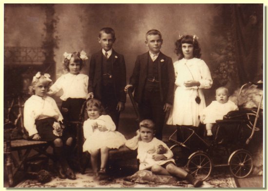 063 T B Tronson's 2nd family.JPG